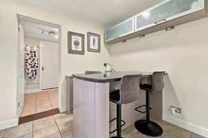 BROMLEY ROAD- click for photo gallery